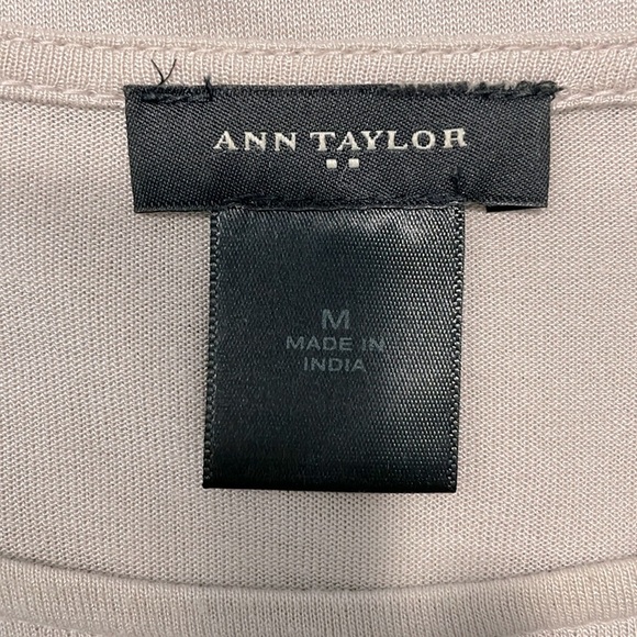 Ann Taylor Mauve Rayon Top - Picture 3 of 4